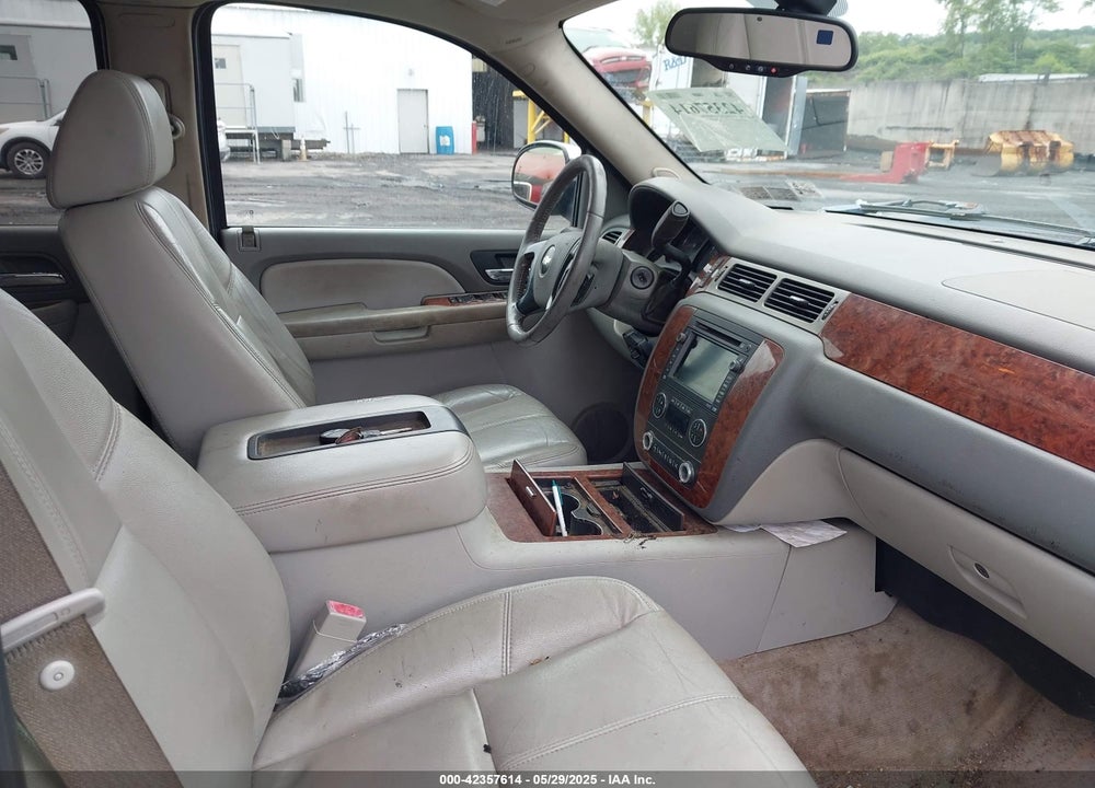2007 CHEVROLET AVALANCHE 1500 LTZ VIN: 3GNFK12317G270255