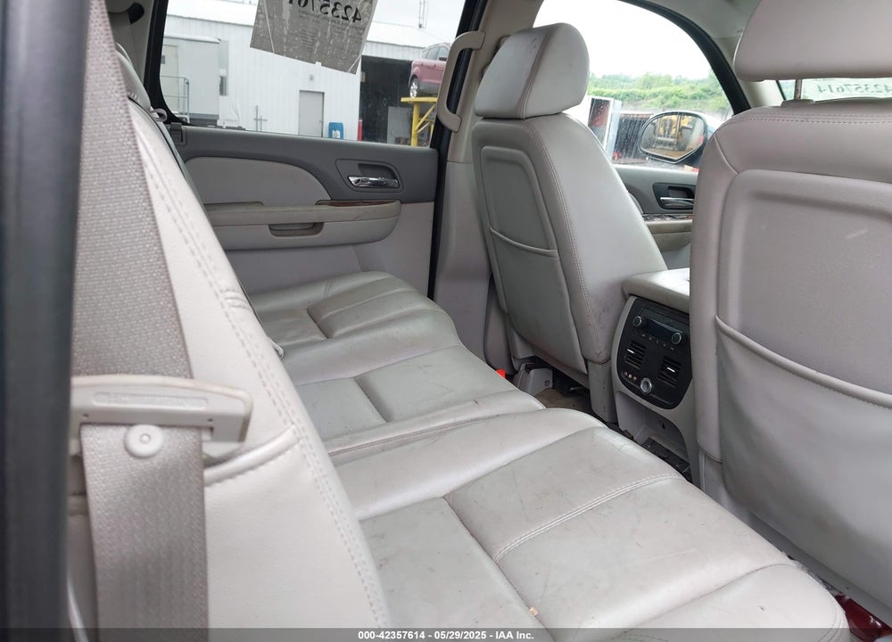2007 CHEVROLET AVALANCHE 1500 LTZ VIN: 3GNFK12317G270255