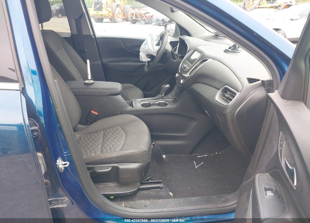 2019 CHEVROLET EQUINOX LT VIN: 3GNAXUEV5KL151845
