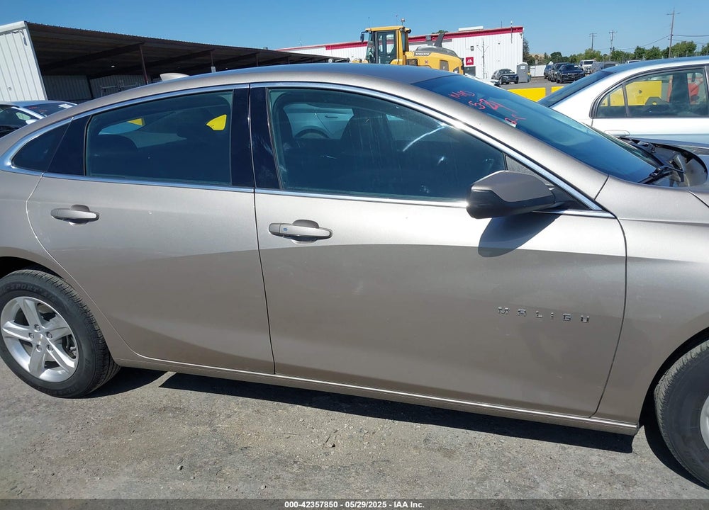 2022 CHEVROLET MALIBU FWD LT VIN: 1G1ZD5ST4NF194626