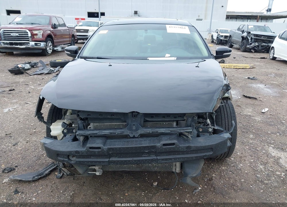 2011 VOLKSWAGEN JETTA 2.5L SE VIN: 3VWDZ7AJ6BM317592