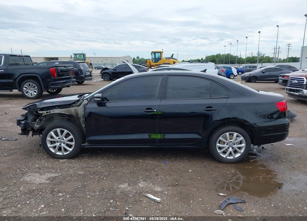 2011 VOLKSWAGEN JETTA 2.5L SE VIN: 3VWDZ7AJ6BM317592