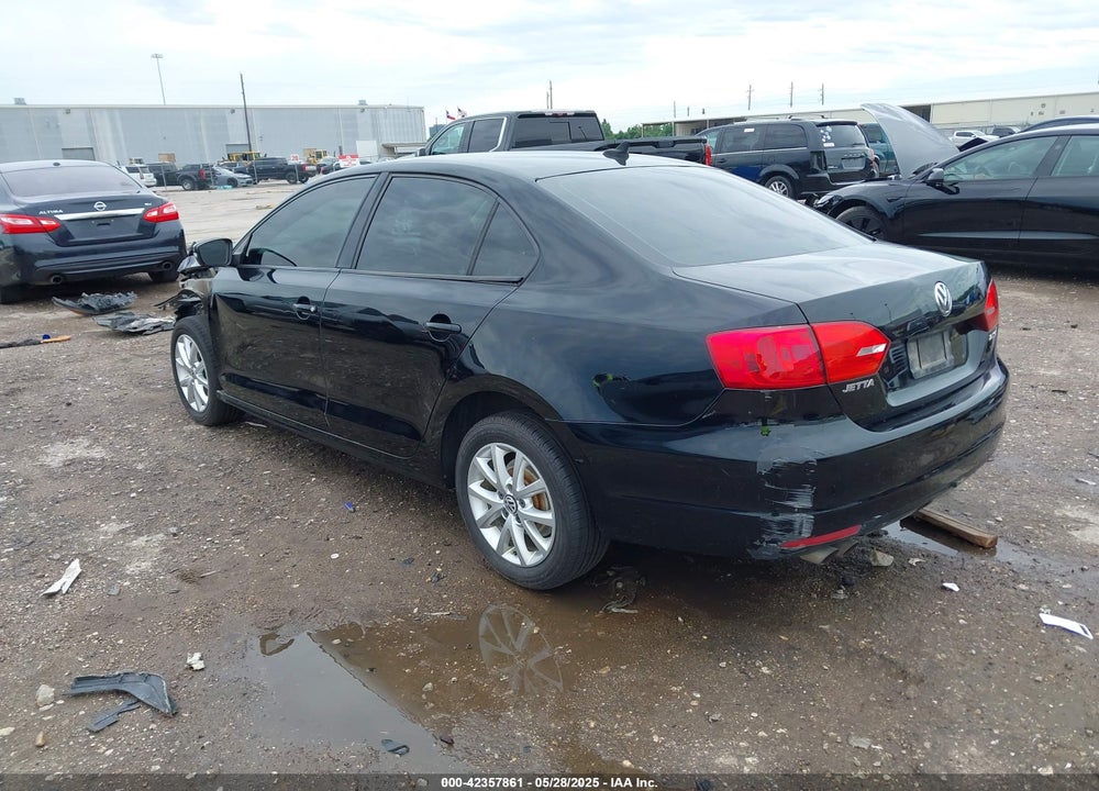 2011 VOLKSWAGEN JETTA 2.5L SE VIN: 3VWDZ7AJ6BM317592