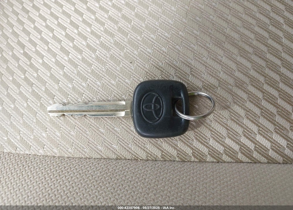 2006 TOYOTA HIGHLANDER VIN: JTEEP21A460165817
