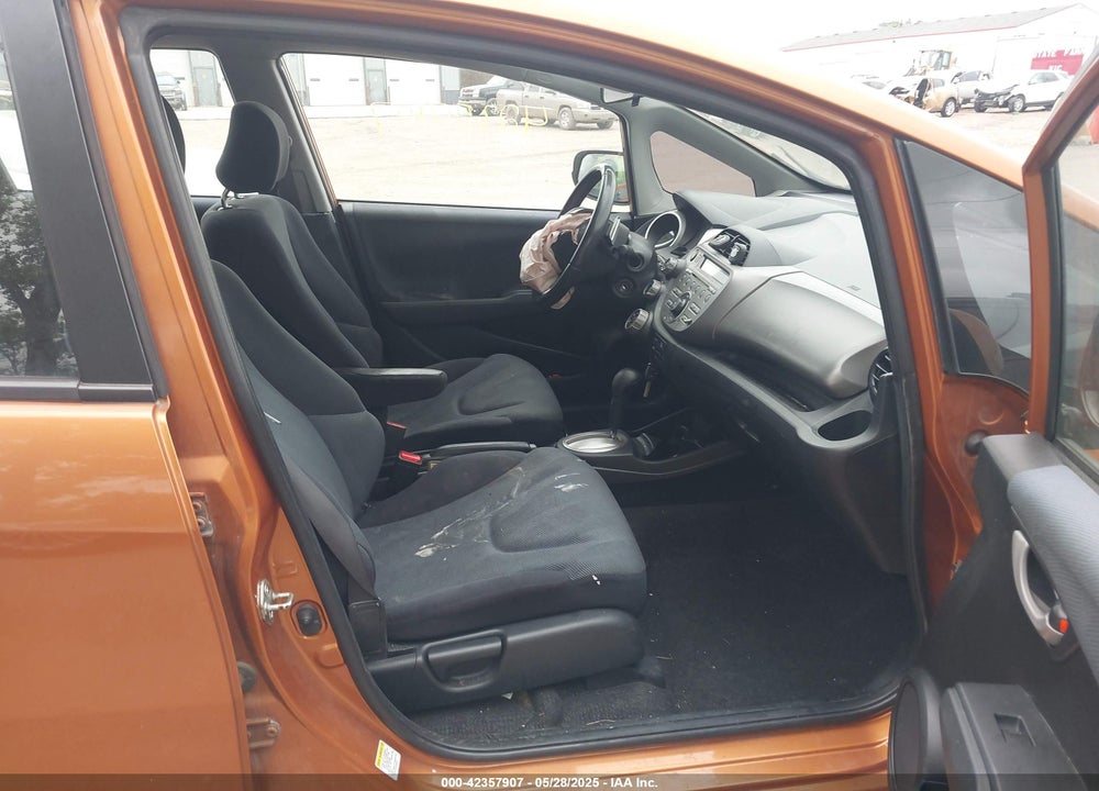2009 HONDA FIT SPORT VIN: JHMGE88459S055789