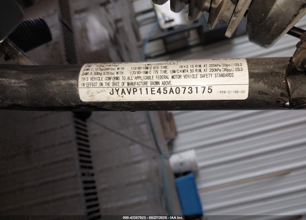 2005 YAMAHA XVS1100 A VIN: JYAVP11E45A073175