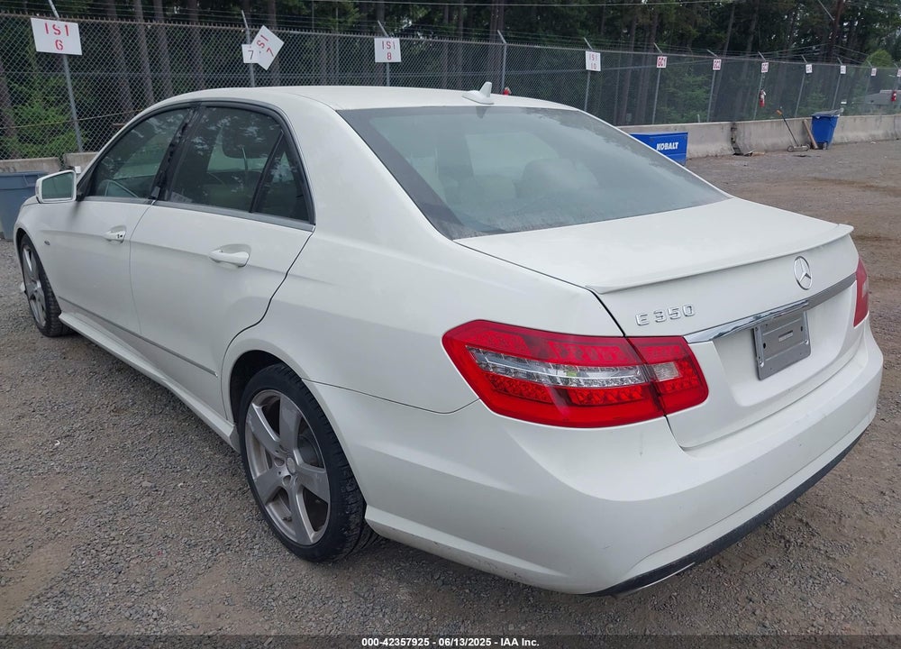 2012 MERCEDES-BENZ E 350 VIN: WDDHF5KBXCA592721