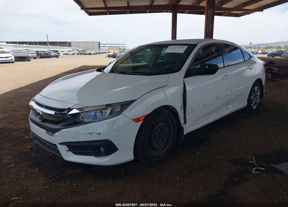 2018 HONDA CIVIC VIN: 2HGFC2F57JH591183