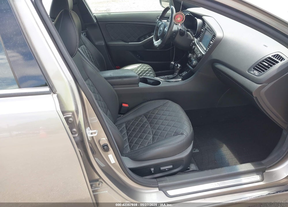 2015 KIA OPTIMA VIN: 5XXGR4A62FG479575
