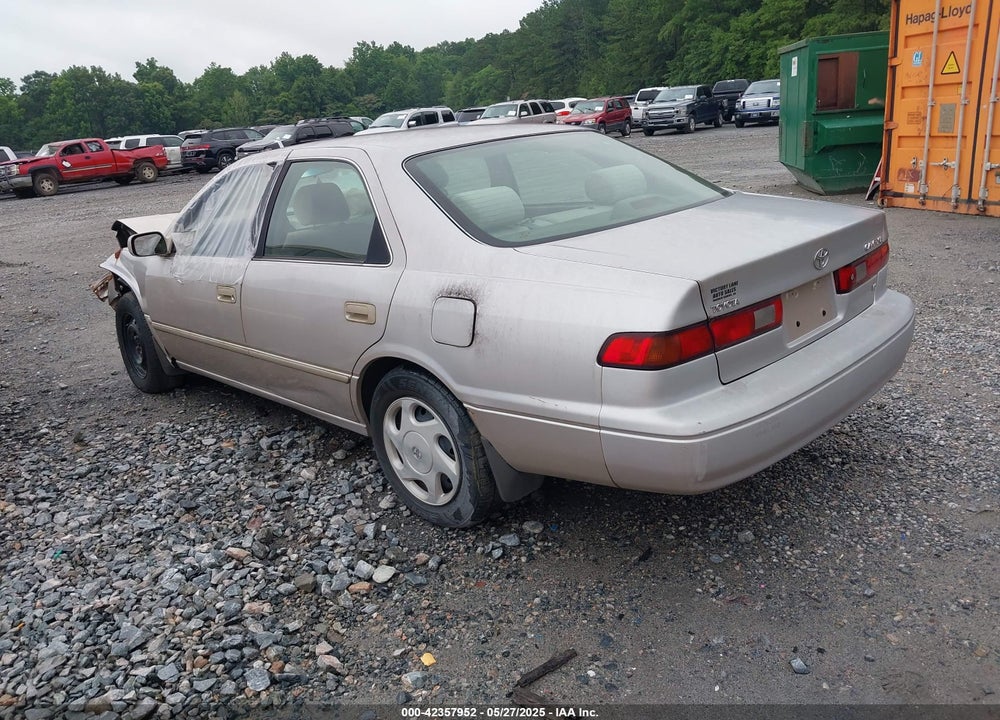 1998 TOYOTA CAMRY XLE V6 VIN: 4T1BF28K6WU065618