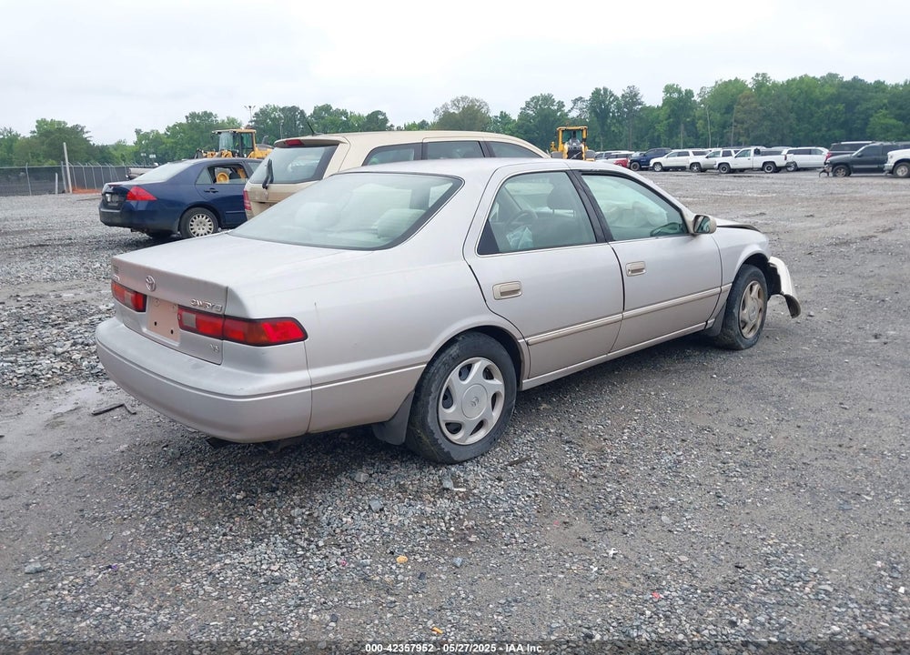 1998 TOYOTA CAMRY XLE V6 VIN: 4T1BF28K6WU065618