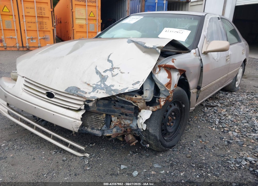 1998 TOYOTA CAMRY XLE V6 VIN: 4T1BF28K6WU065618