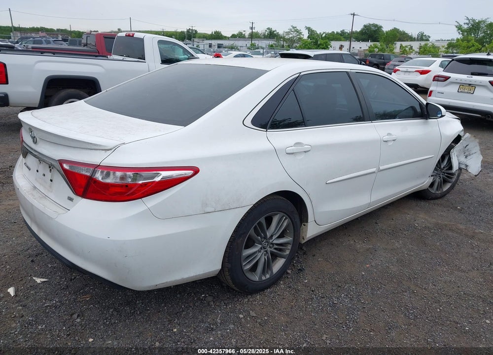 2015 TOYOTA CAMRY LE/SE/XLE/XSE VIN: 4T1BF1FK4FU874743