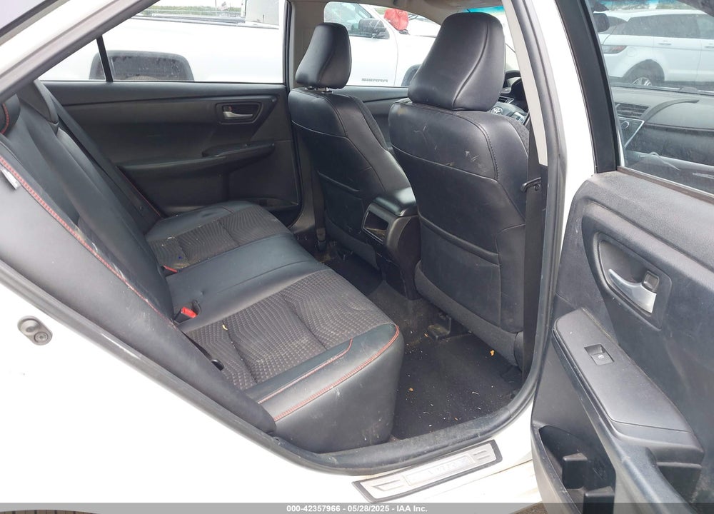 2015 TOYOTA CAMRY LE/SE/XLE/XSE VIN: 4T1BF1FK4FU874743