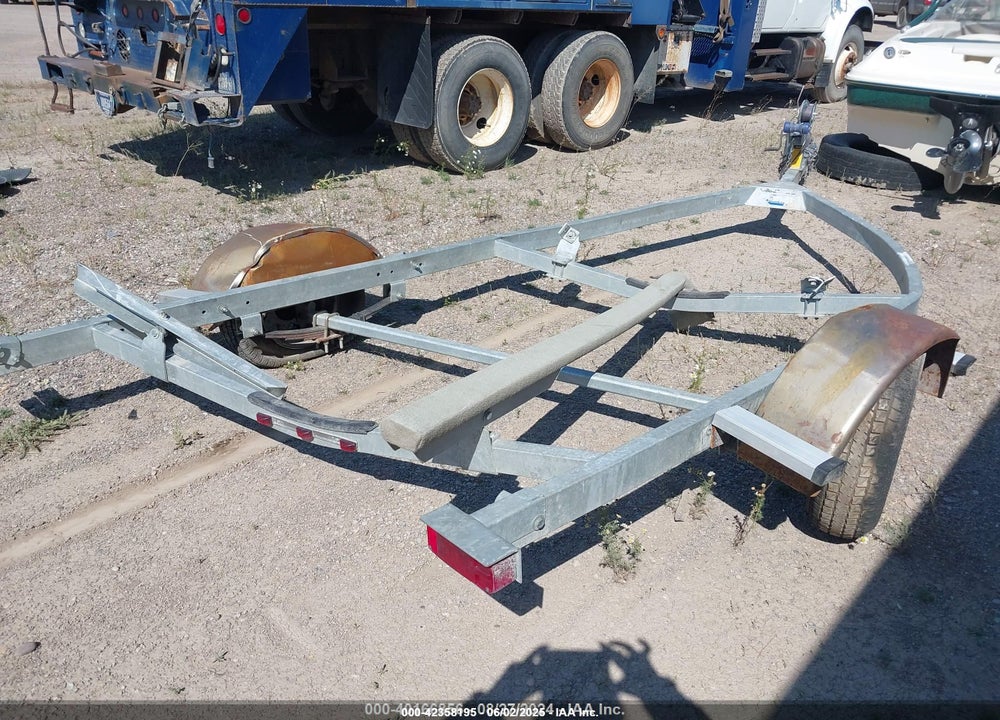 2002 ESCORT TRAILER CORP BOAT TRAILER VIN: 405118CA02M000176