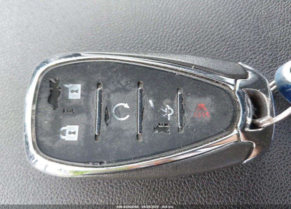 2018 CHEVROLET EQUINOX VIN: 2GNAXJEV0J6175309