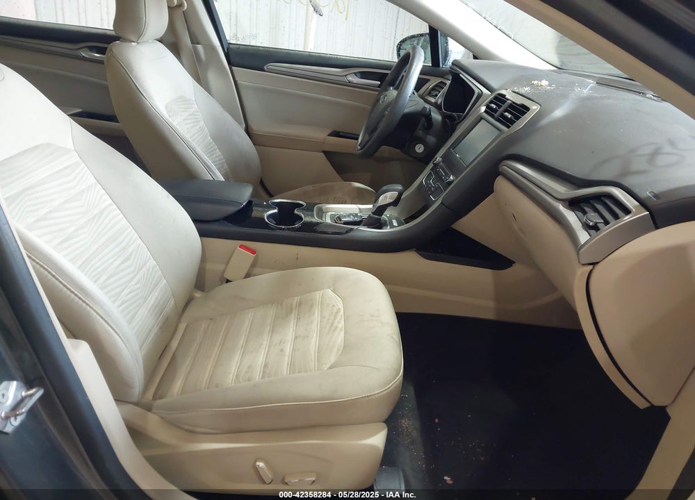 2016 FORD FUSION VIN: 1FA6P0H71G5124269