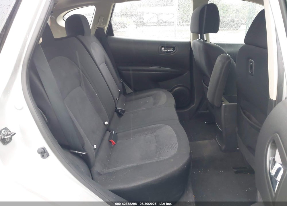 2012 NISSAN ROGUE S VIN: JN8AS5MV9CW372718