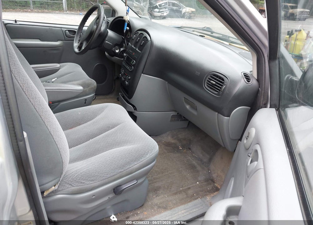 2005 DODGE GRAND CARAVAN SE VIN: 1D4GP24R35B323505