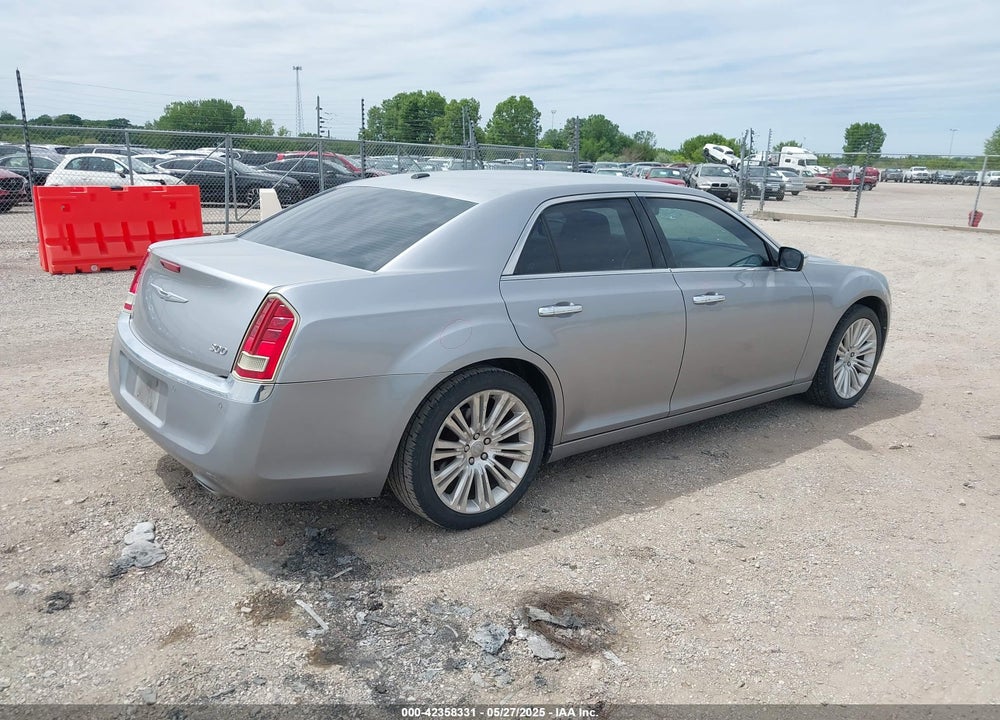 2011 CHRYSLER 300 LIMITED VIN: 2C3CA5CG7BH549570