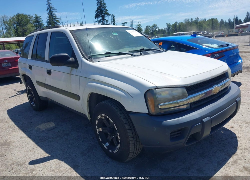 2005 CHEVROLET TRAILBLAZER LS VIN: 1GNDT13S552352974