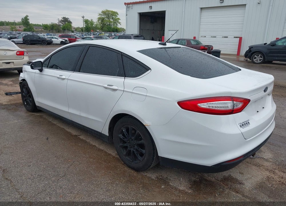 2015 FORD FUSION VIN: 3FA6P0G74FR167839