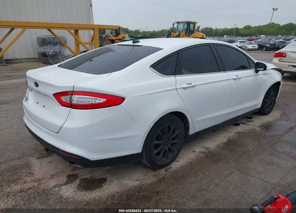 2015 FORD FUSION VIN: 3FA6P0G74FR167839
