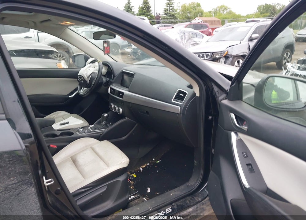 2016 MAZDA CX-5 VIN: JM3KE4CY5G0884683