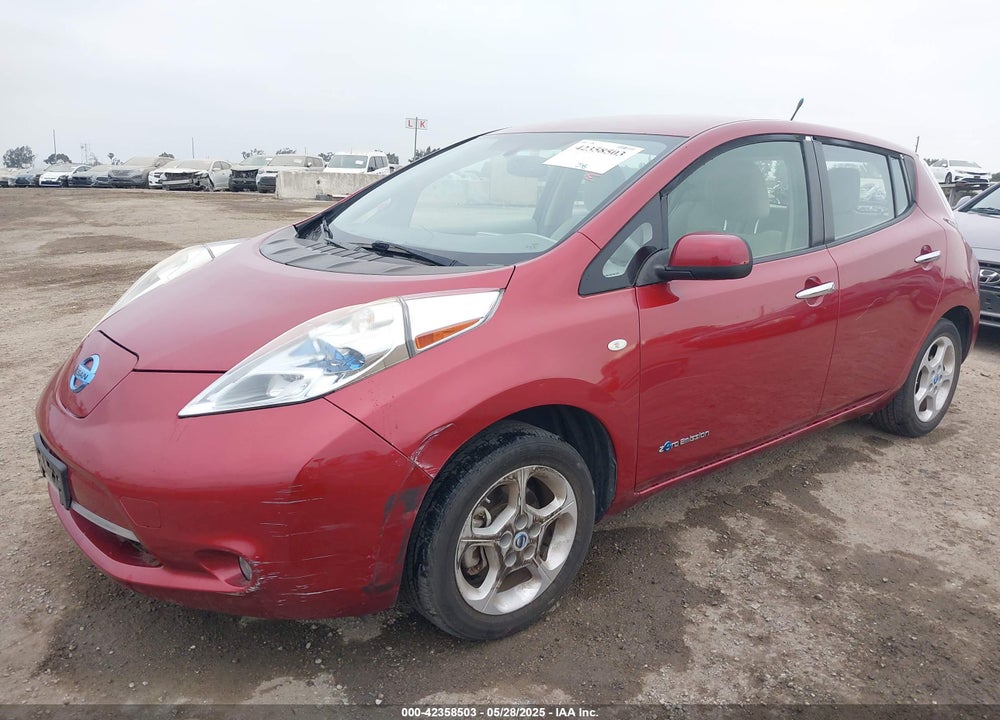 2011 NISSAN LEAF SL VIN: JN1AZ0CP4BT008027
