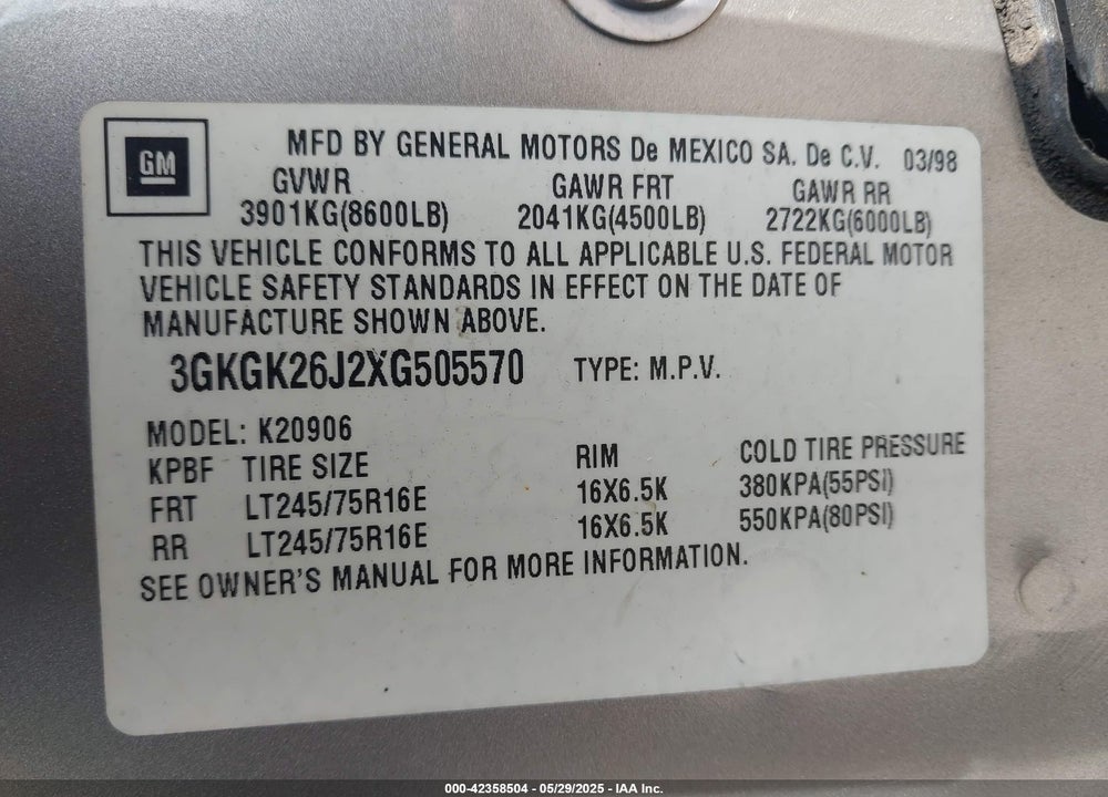 1999 GMC SUBURBAN 2500 SL VIN: 3GKGK26J2XG505570