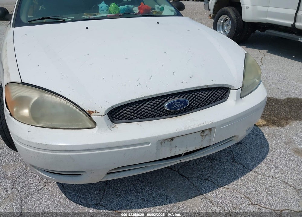 2007 FORD TAURUS SE VIN: 1FAFP53U27A111516