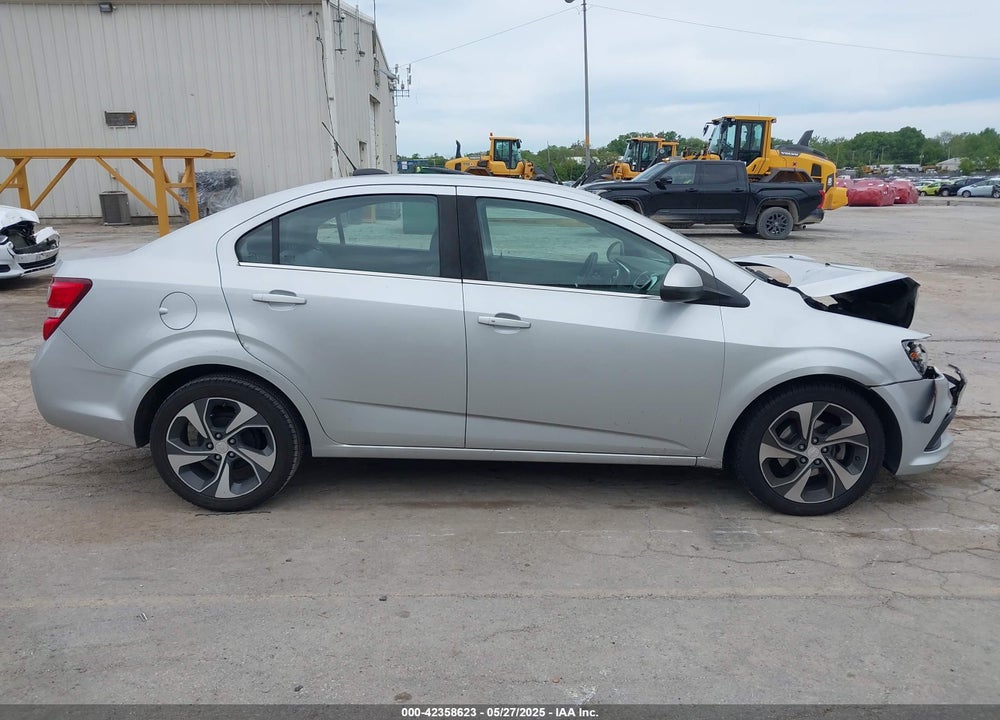 2019 CHEVROLET SONIC VIN: 1G1JF5SB9K4121032