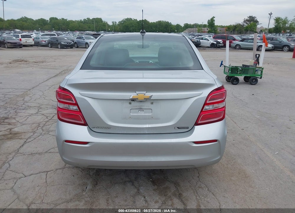 2019 CHEVROLET SONIC VIN: 1G1JF5SB9K4121032