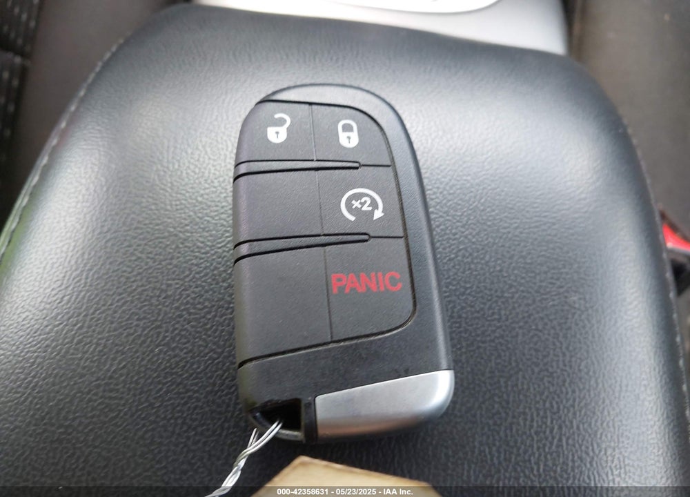 2018 DODGE JOURNEY SE VIN: 3C4PDCAB8JT520021