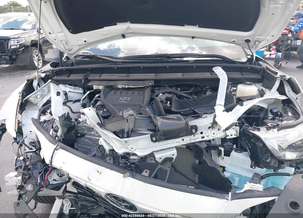 2024 TOYOTA HIGHLANDER VIN: 5TDKDRAH9RS549597