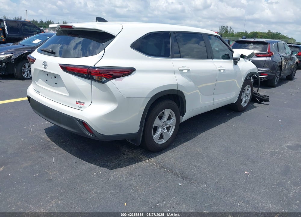 2024 TOYOTA HIGHLANDER VIN: 5TDKDRAH9RS549597