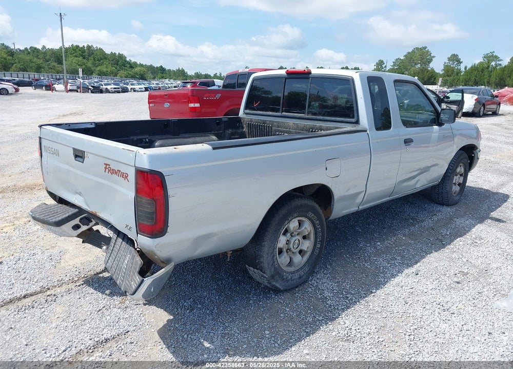 2000 NISSAN FRONTIER XE VIN: 1N6DD26S0YC432718
