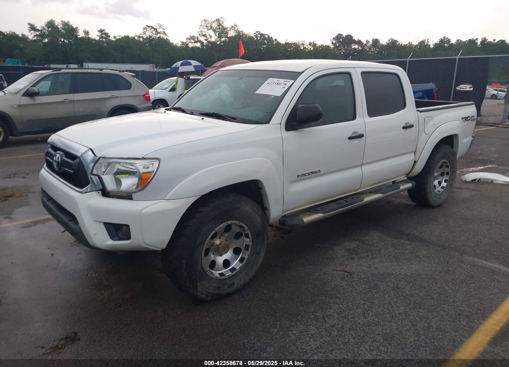 2015 TOYOTA TACOMA VIN: 5TFLU4EN9FX117007