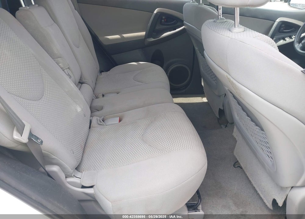 2011 TOYOTA RAV4 VIN: 2T3ZF4DV9BW077452