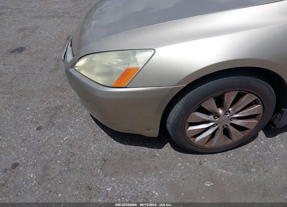 2003 HONDA ACCORD 2.4 LX VIN: 1HGCM56413A032836