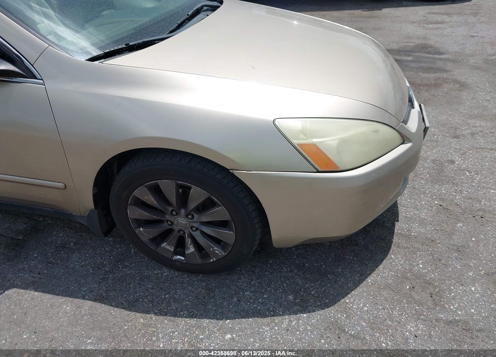 2003 HONDA ACCORD 2.4 LX VIN: 1HGCM56413A032836