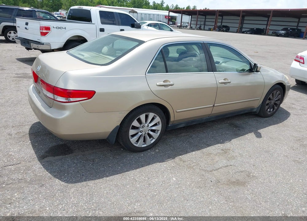 2003 HONDA ACCORD 2.4 LX VIN: 1HGCM56413A032836