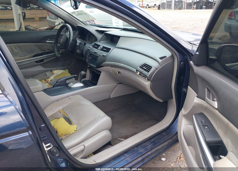 2008 HONDA ACCORD 2.4 EX-L VIN: JHMCP26888C066824