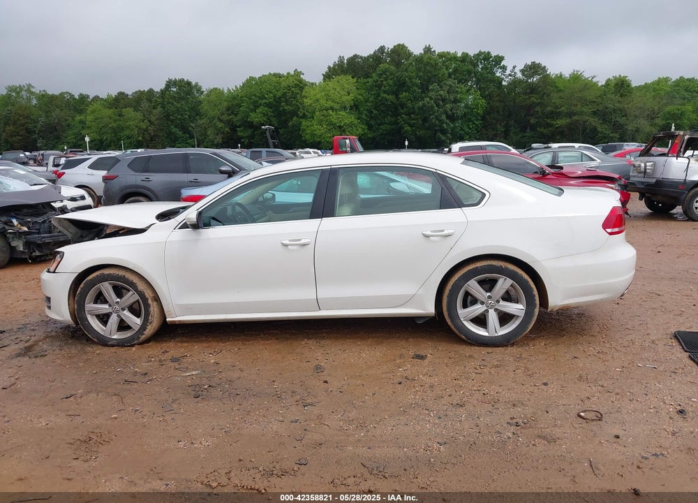 2015 VOLKSWAGEN PASSAT VIN: 1VWBS7A32FC055087