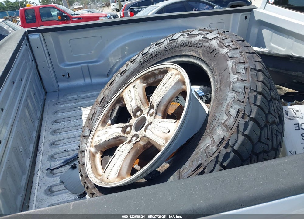 2014 RAM 1500 VIN: 1C6RR6GT9ES477819