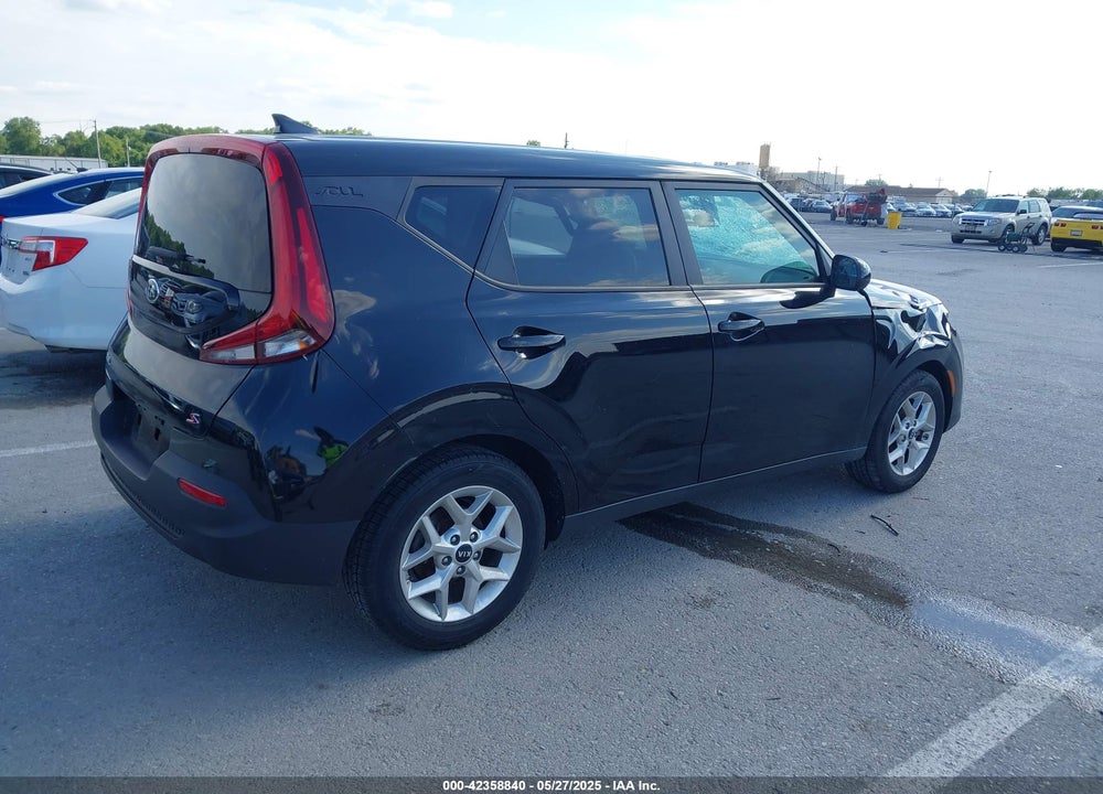 2020 KIA SOUL VIN: KNDJ23AU1L7720906