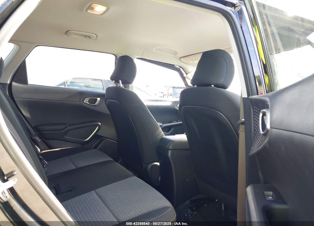 2020 KIA SOUL VIN: KNDJ23AU1L7720906