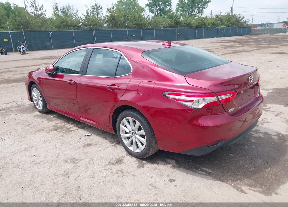 2020 TOYOTA CAMRY LE AWD VIN: 4T1C11BKXLU016245