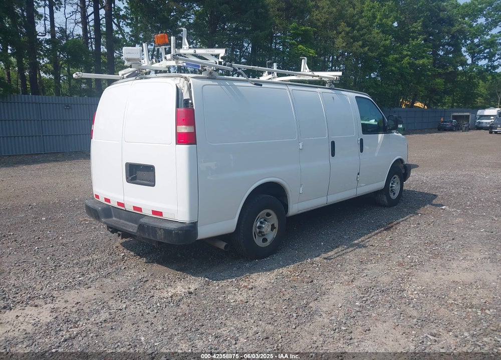 2015 CHEVROLET EXPRESS 2500 WORK VAN VIN: 1GCWGFCF4F1160359