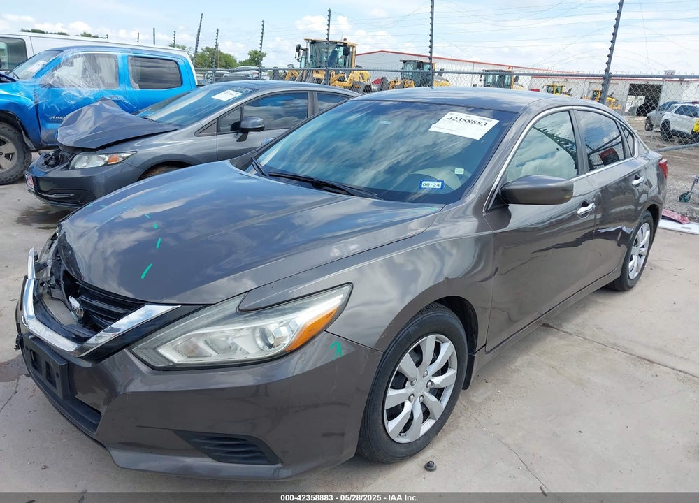 2017 NISSAN ALTIMA VIN: 1N4AL3AP4HN328583